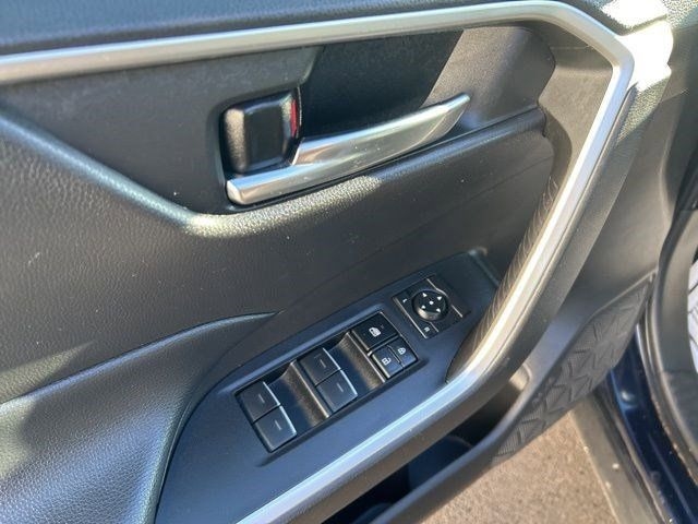 Toyota RAV4 XLE AWD 2022