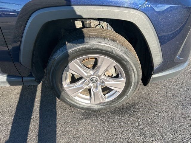 Toyota RAV4 XLE AWD 2022