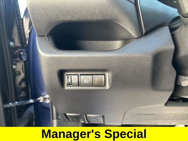 Toyota RAV4 XLE AWD 2022