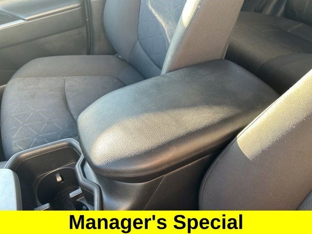 Toyota RAV4 XLE AWD 2022