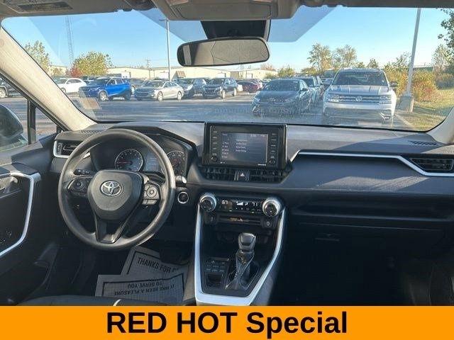 Toyota RAV4 XLE AWD 2022
