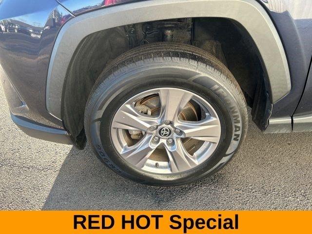 Toyota RAV4 XLE AWD 2022