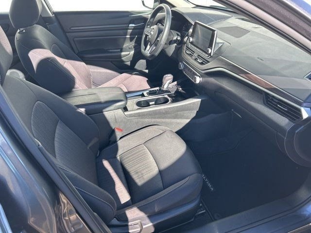 Nissan Altima 2.5 SV 2024