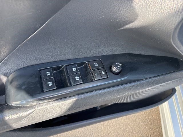 Toyota Camry SE 2020