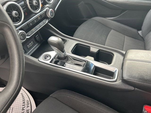 Nissan Sentra SV 2024