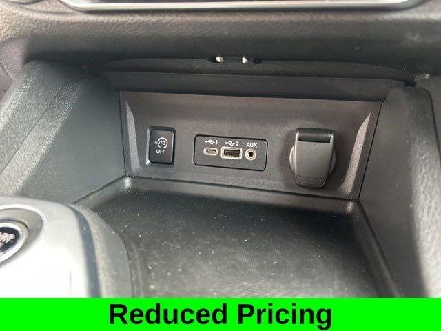 Nissan Sentra SV 2024