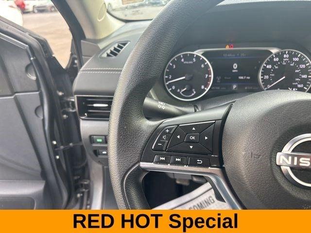 Nissan Sentra SV 2024