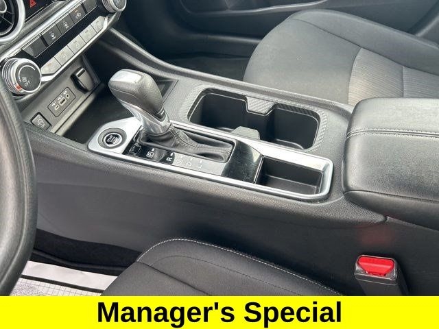 Nissan Sentra SV 2024