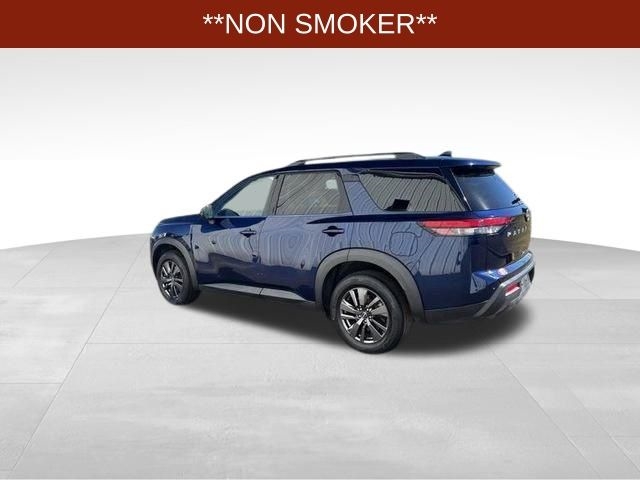 Nissan Pathfinder SV 4WD 2022 Nissan Pathfinder SV 4WD 2022