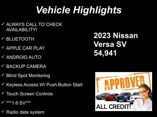 Nissan Versa  2023