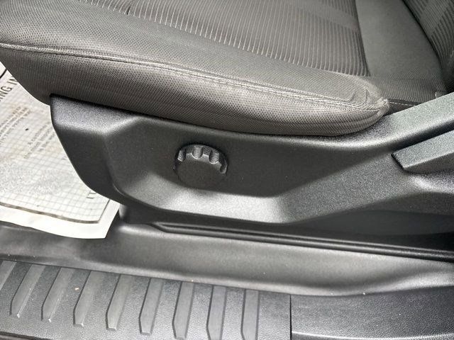 Ford F-150 XL SuperCrew 5.5-ft. Bed 4WD 2019 Ford F-150 XL SuperCrew 5.5-ft. Bed 4WD 2019