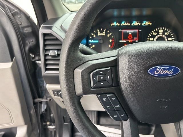 Ford F-150 XL SuperCrew 5.5-ft. Bed 4WD 2019 Ford F-150 XL SuperCrew 5.5-ft. Bed 4WD 2019
