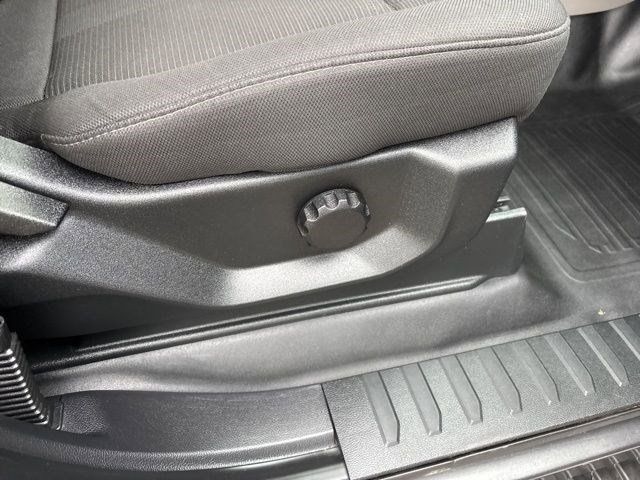 Ford F-150 XL SuperCrew 5.5-ft. Bed 4WD 2019 Ford F-150 XL SuperCrew 5.5-ft. Bed 4WD 2019