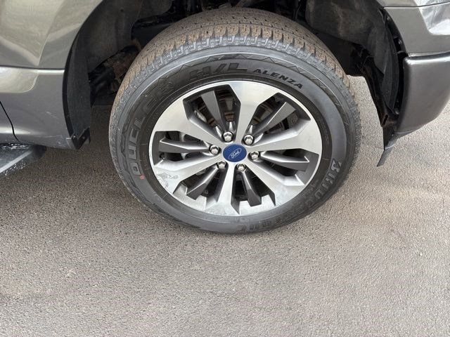 Ford F-150 XL SuperCrew 5.5-ft. Bed 4WD 2019 Ford F-150 XL SuperCrew 5.5-ft. Bed 4WD 2019