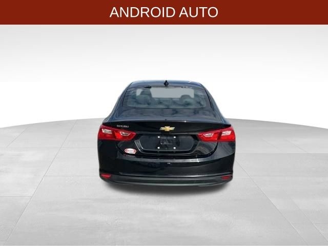 Chevrolet Malibu  2021