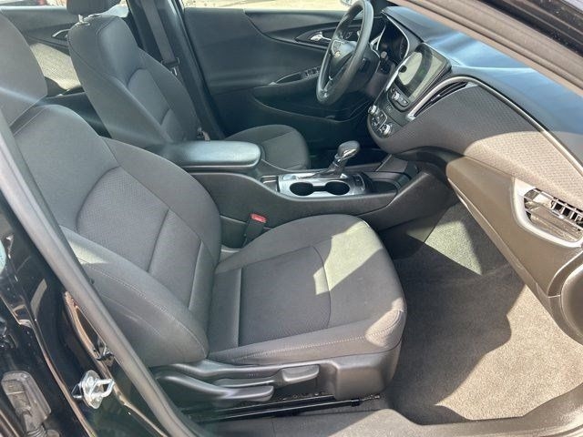 Chevrolet Malibu  2021