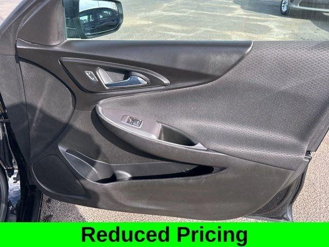 Chevrolet Malibu  2021