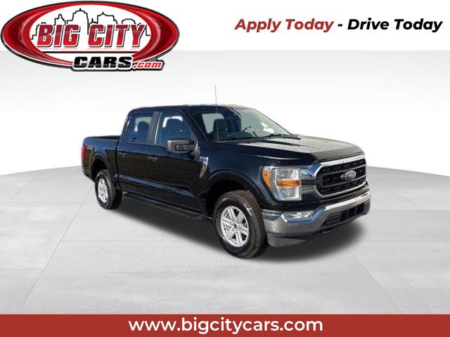 Ford F-150 XLT SuperCrew 5.5-ft. Bed 4WD 2022 Ford F-150 XLT SuperCrew 5.5-ft. Bed 4WD 2022