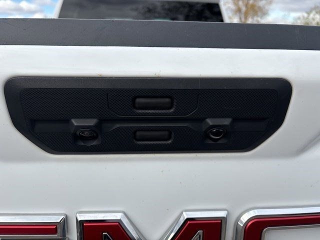 GMC Sierra 1500 Limited SLE Double Cab 4WD 2022