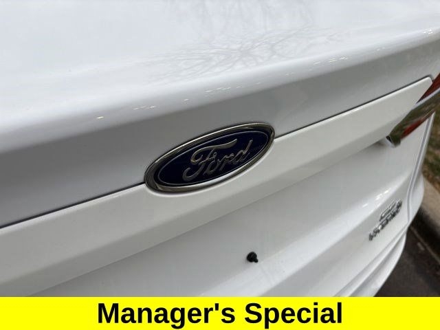 Ford Fusion Hybrid SE 2019