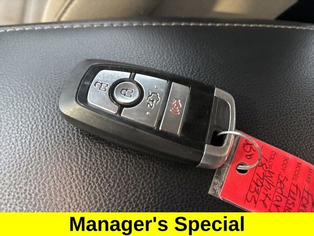 Ford Fusion Hybrid SE 2019