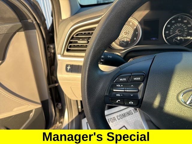 Hyundai Elantra SE 2019