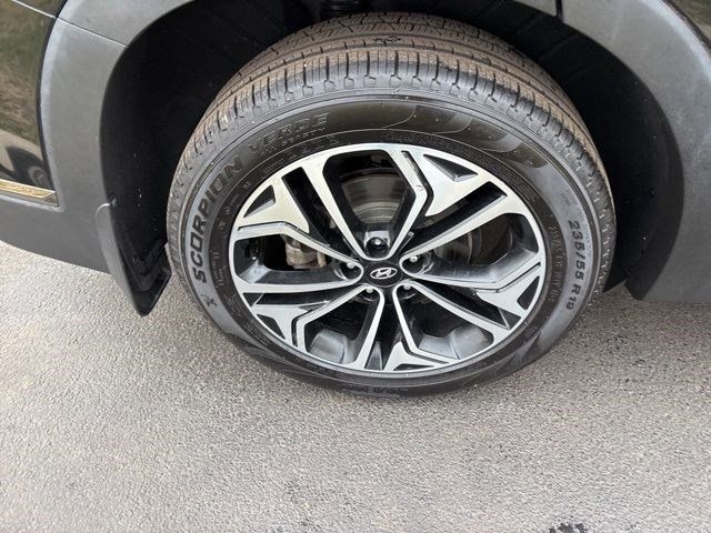 Hyundai Santa Fe Ultimate 2.0T AWD 2019 Hyundai Santa Fe Ultimate 2.0T AWD 2019