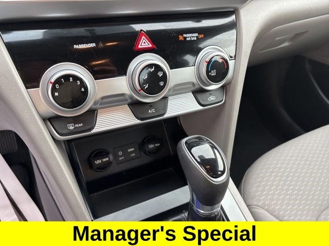 Hyundai Elantra SE 2019