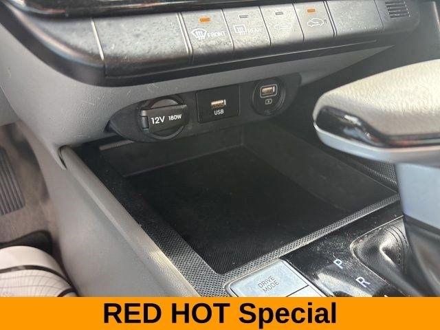 Hyundai Elantra SEL 2023