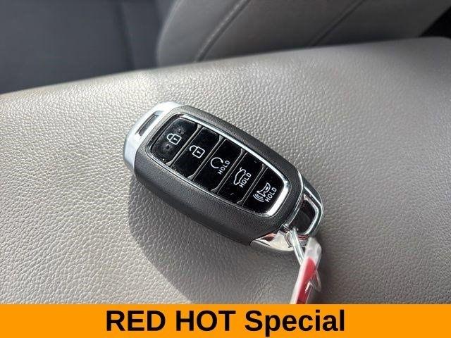 Hyundai Elantra SEL 2023