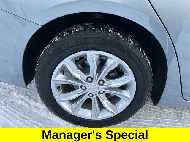 Chevrolet Malibu  2023