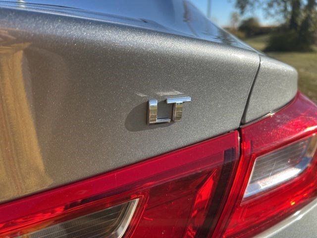 Chevrolet Malibu  2023