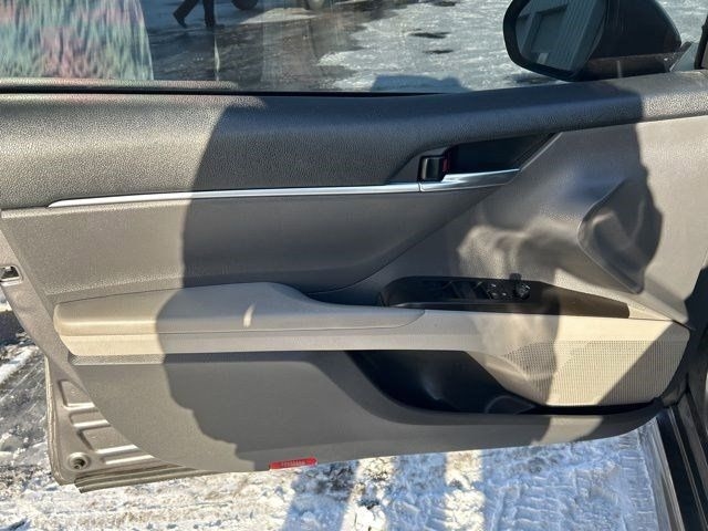 Toyota Camry SE 2022