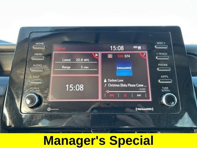 Toyota Camry SE 2022