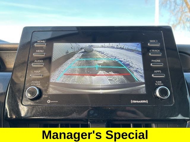 Toyota Camry SE 2022