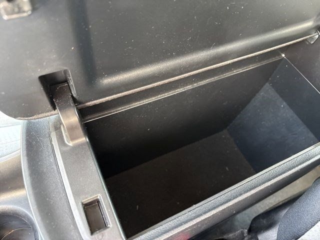 Toyota Prius Two 2016