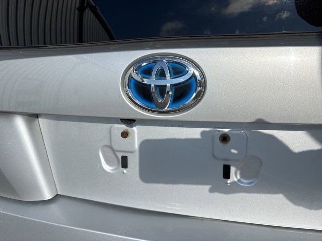 Toyota Prius Two 2016