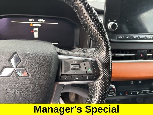 Mitsubishi Outlander SEL 4WD 2022