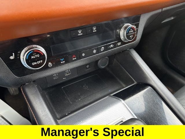 Mitsubishi Outlander SEL 4WD 2022