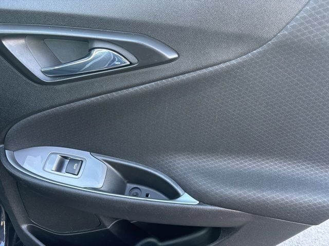 Chevrolet Malibu  2023