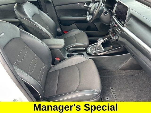 Kia Forte GT Line 2023