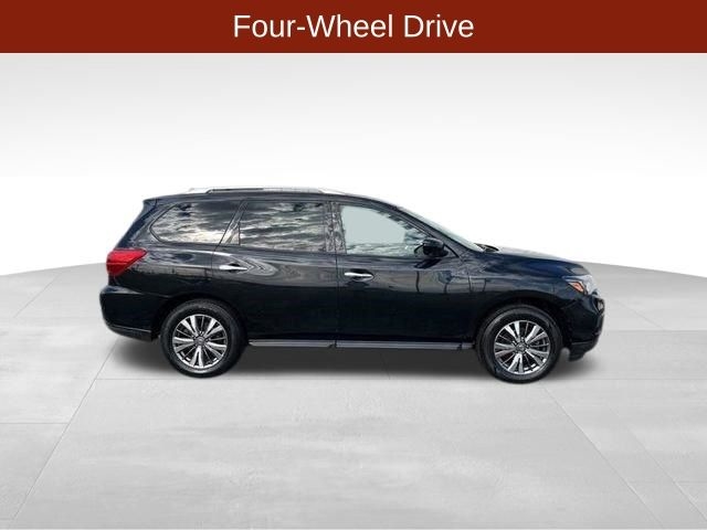 Nissan Pathfinder SL 4WD 2020