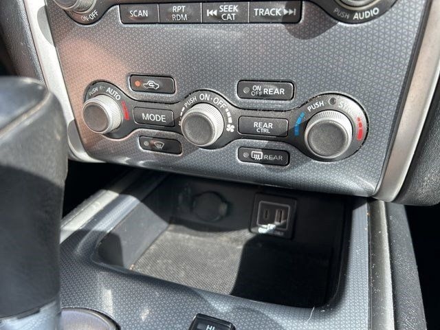 Nissan Pathfinder SL 4WD 2020