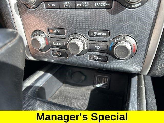 Nissan Pathfinder SL 4WD 2020