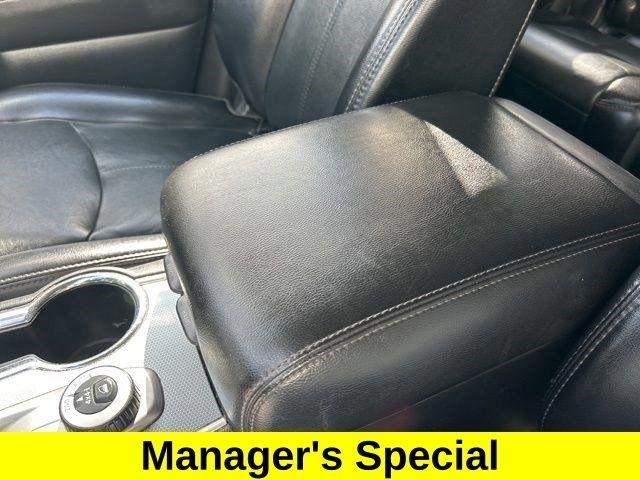 Nissan Pathfinder SL 4WD 2020