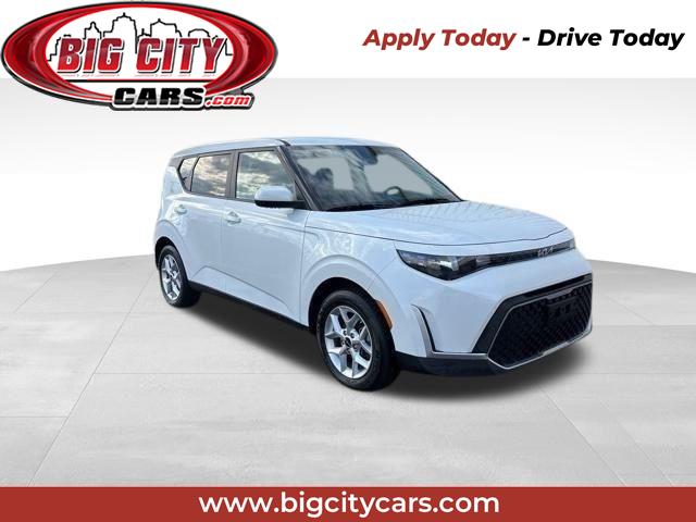2024 Kia Soul LX