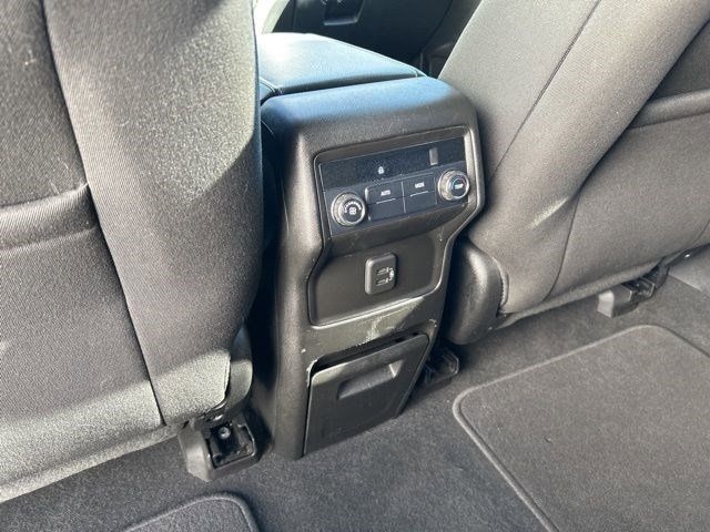 GMC Acadia SLE-2 AWD 2019 GMC Acadia SLE-2 AWD 2019