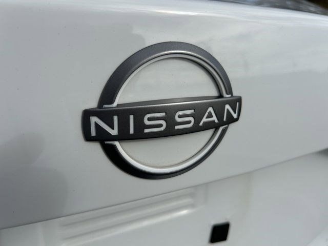 Nissan Sentra S 2024