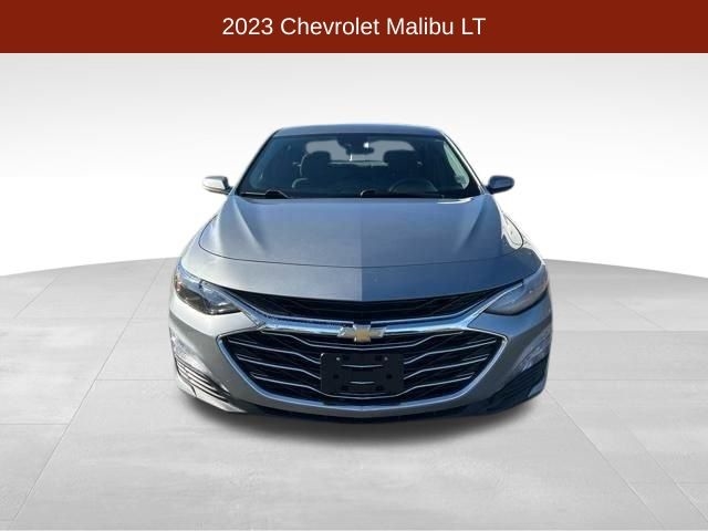 Chevrolet Malibu  2023