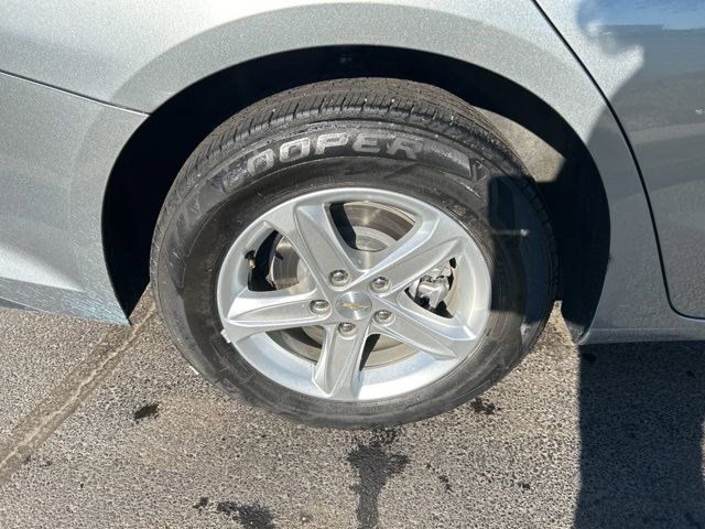 Chevrolet Malibu  2023